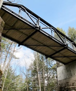 A close-up view of the new bridge and decking. (photo © Russ Cobb)