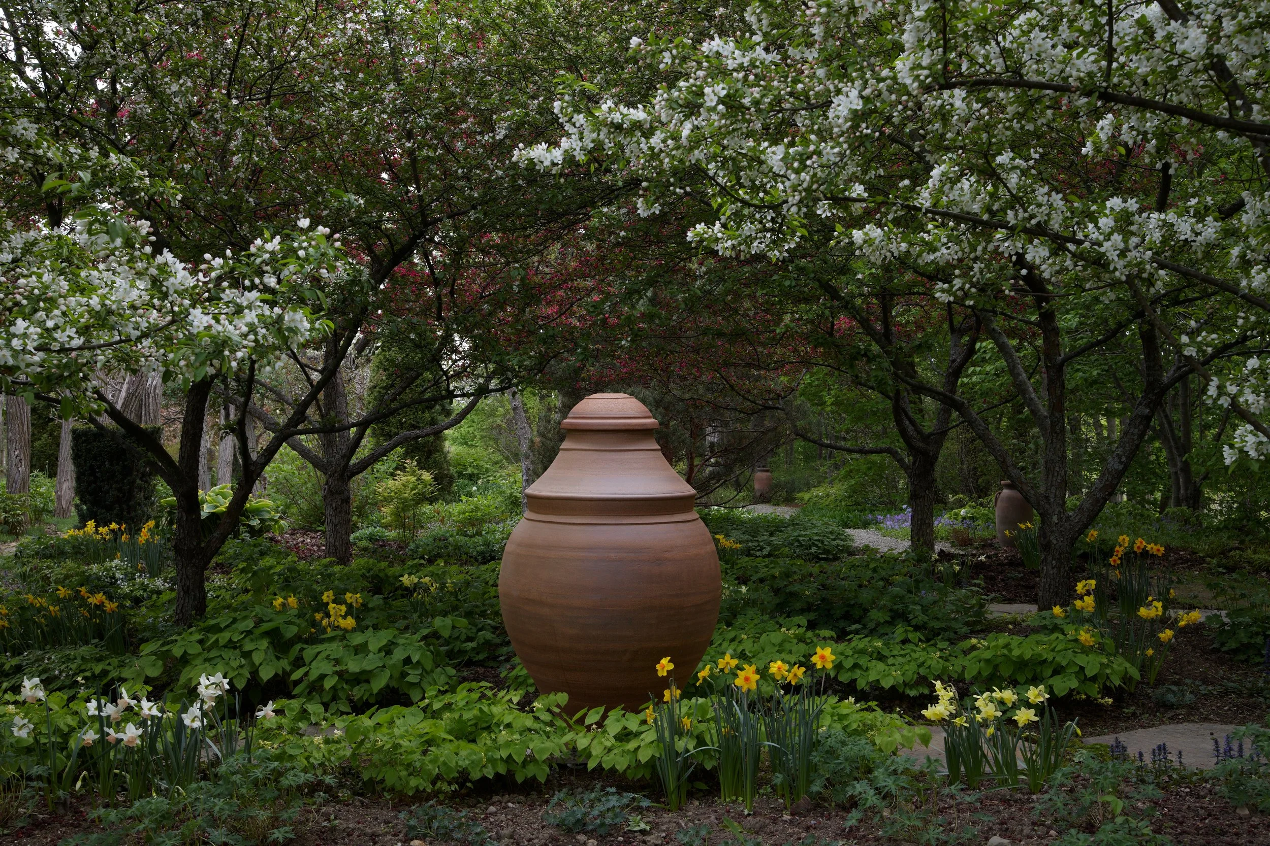 A piece of Stephen Procter’s stoneware in the garden (photo © Stephen Proctor)